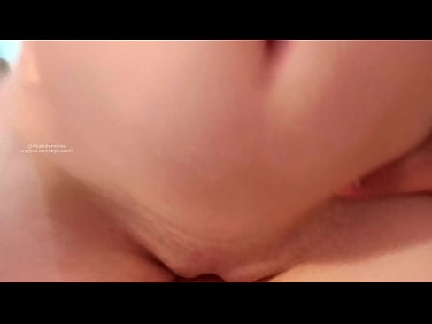 ❤️ අක්කගෙ කාමරේ නිදාගෙන එහෙමයි මට ඇහැරුනේ ️ Sex video si.special-grasser.ru ️❤
